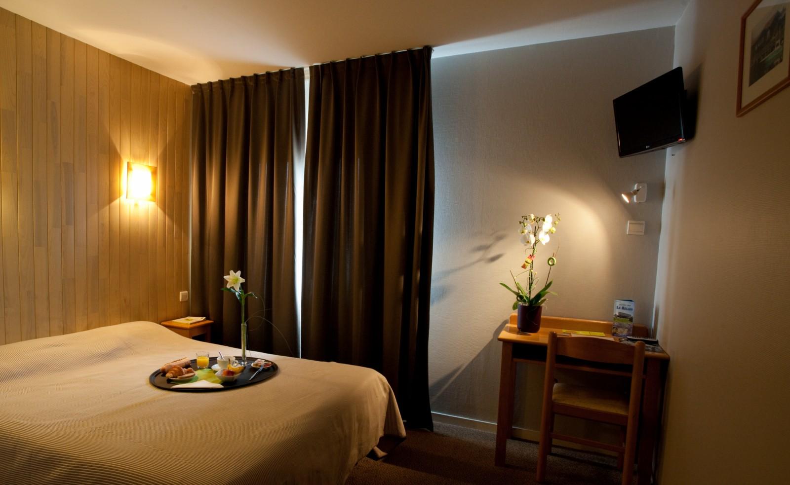 ביסקארוס Logis Hotel Le Relais מראה חיצוני תמונה
