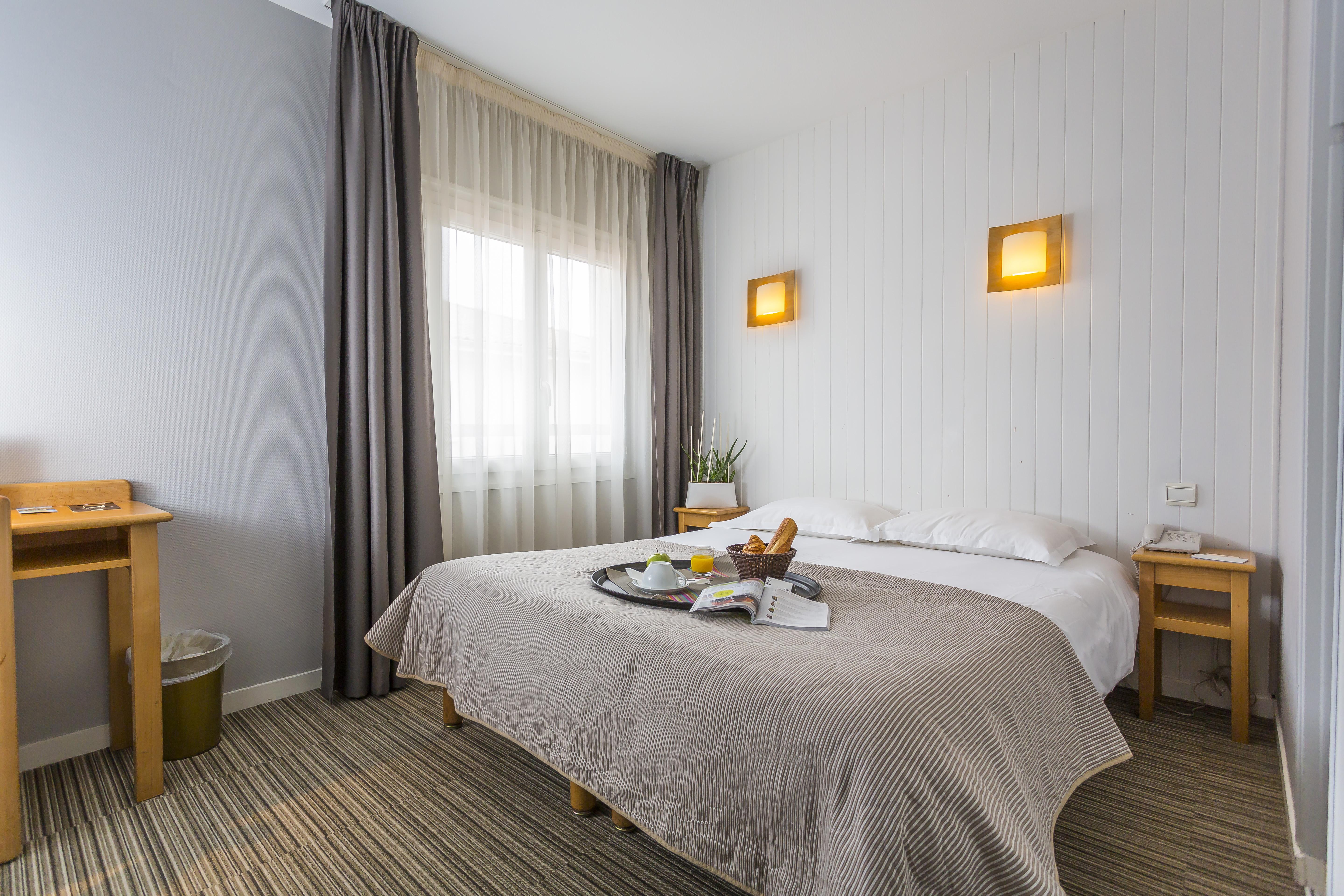 ביסקארוס Logis Hotel Le Relais מראה חיצוני תמונה